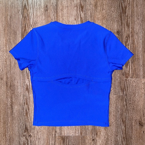 Move Theology Workout Top - Picture 2 of 3